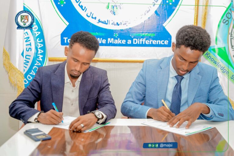 Midowga ardayda Jaamacadda SIU ayaa maanta heshiis la saxiixdeen dhigooda Midowga Ardayda Jaamacadda Bosaaso-Garowe.